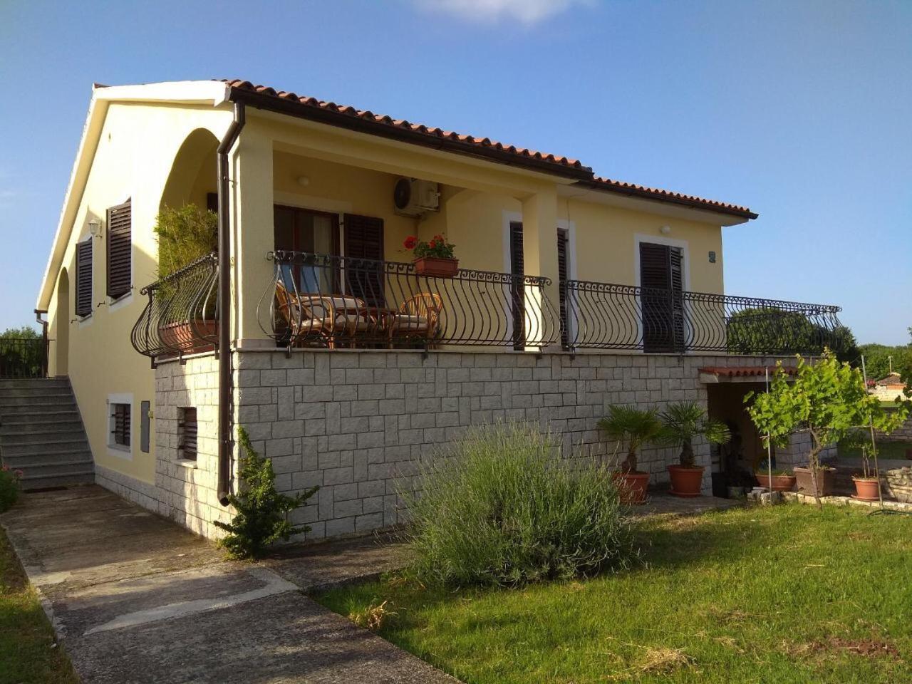 Apartman Ostrea *** Bale Zewnętrze zdjęcie