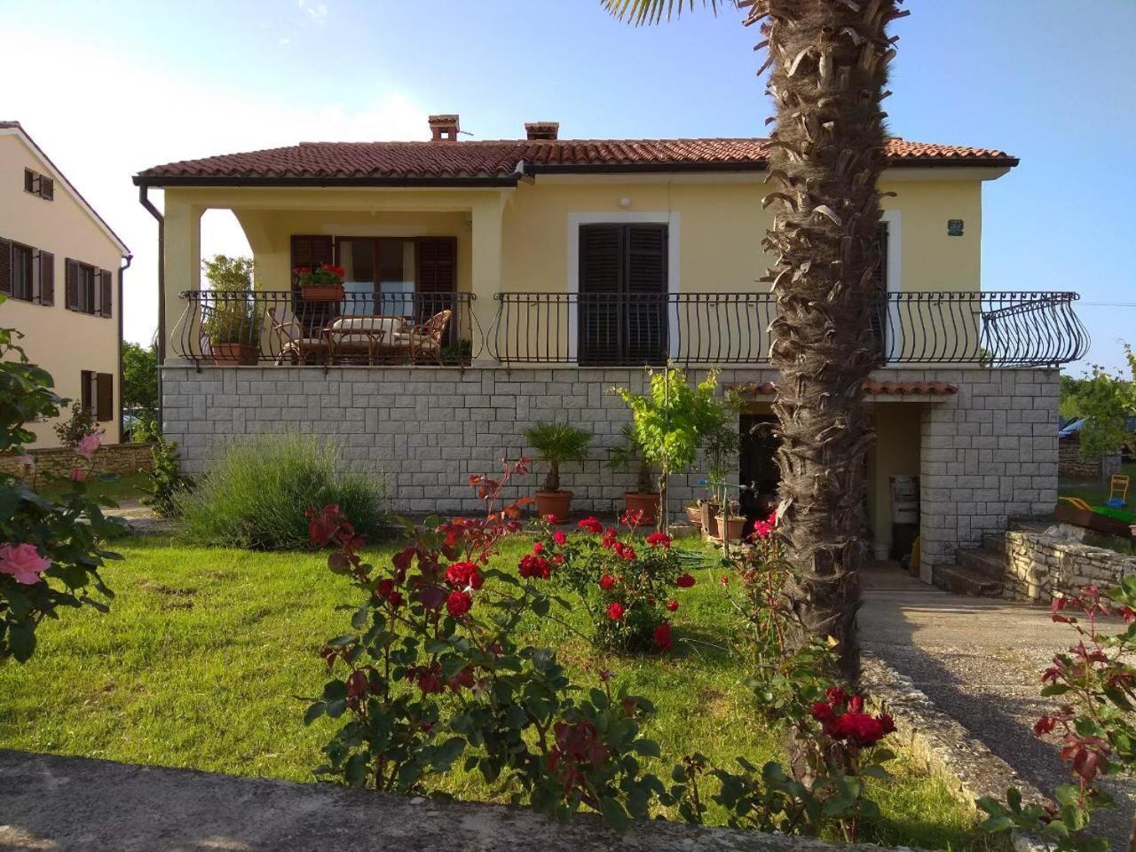 Apartman Ostrea *** Bale Zewnętrze zdjęcie