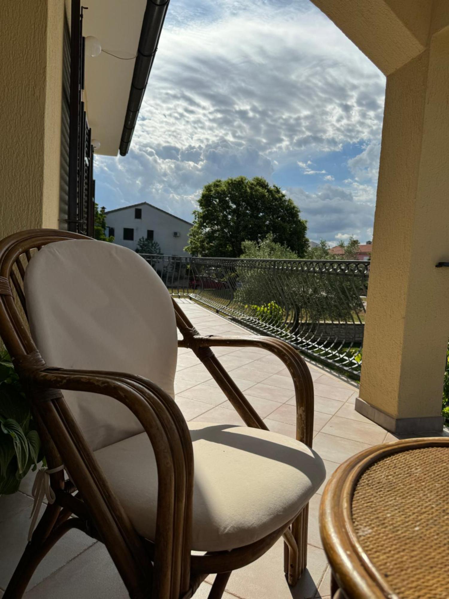 Apartman Ostrea *** Bale Zewnętrze zdjęcie